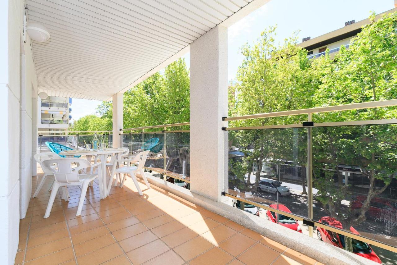 Uhc Michelangelo Apartments Salou Eksteriør billede