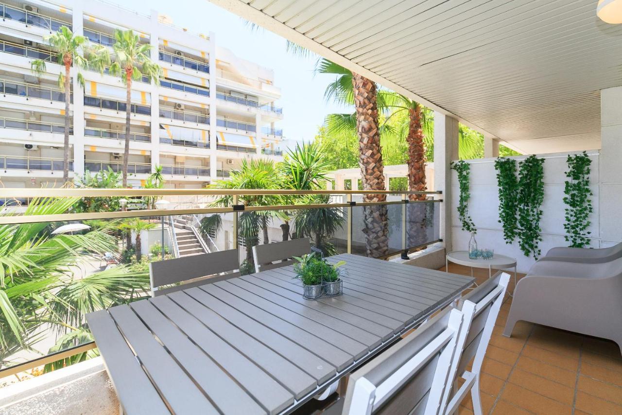 Uhc Michelangelo Apartments Salou Værelse billede
