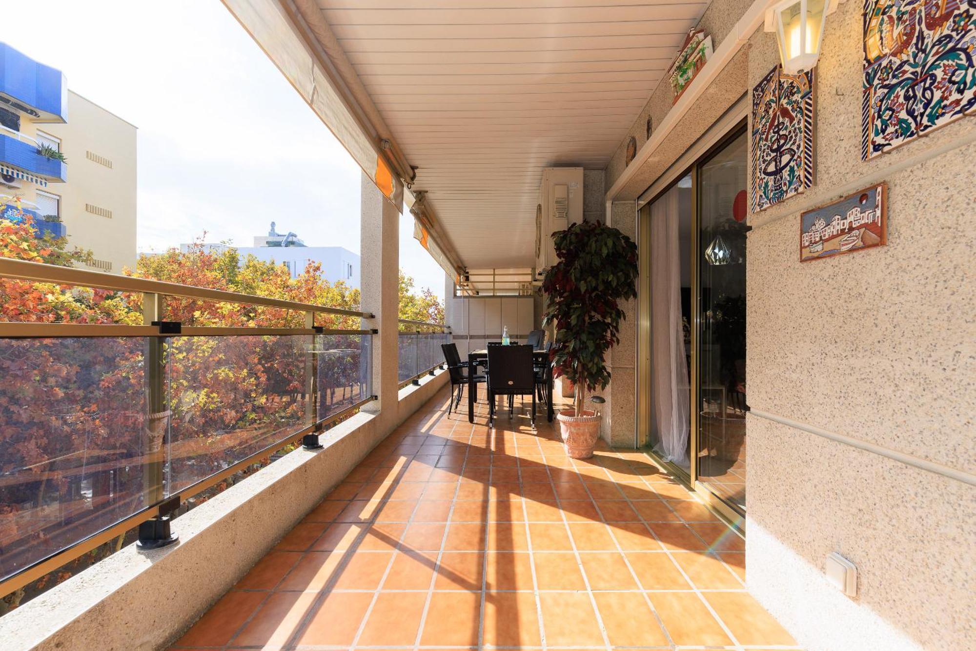 Uhc Michelangelo Apartments Salou Værelse billede