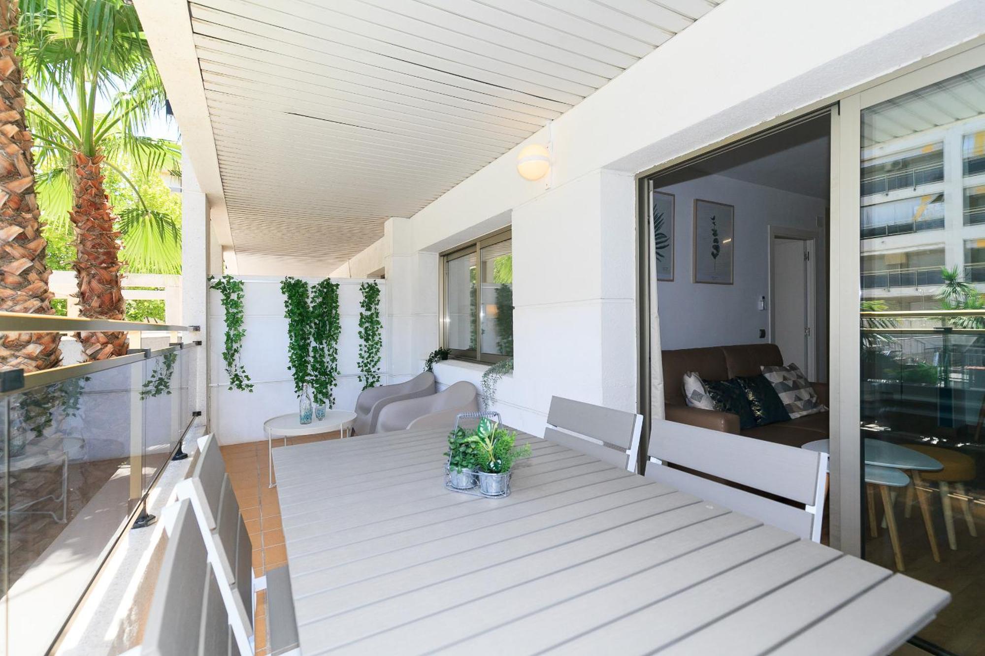 Uhc Michelangelo Apartments Salou Værelse billede
